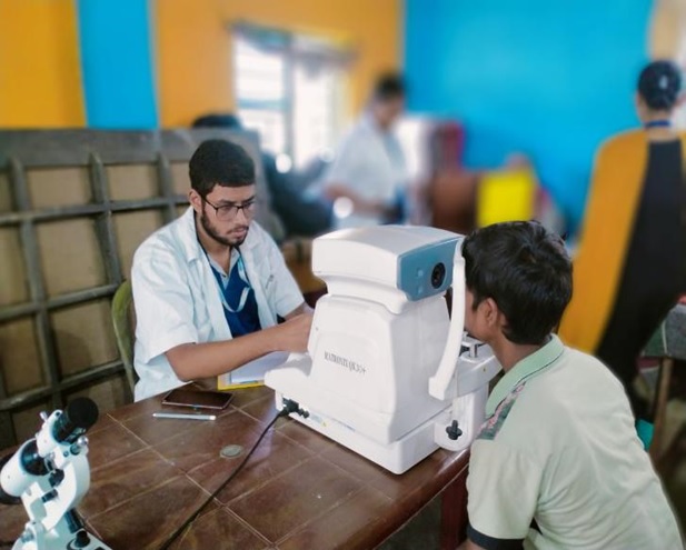 Hands-on training in optometry: Hospital visit in collaboration with Spectra Eye Hospital